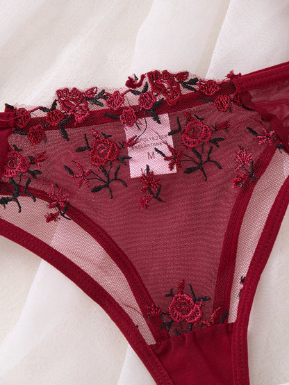 LINCARIE – Embroidered Floral Push-Up Lingerie Set