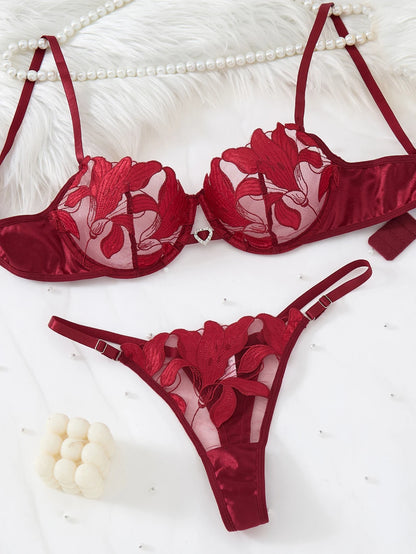 LINCARIE – Embroidered Floral Push-Up Lingerie Set