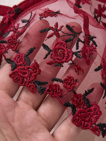 LINCARIE – Embroidered Floral Push-Up Lingerie Set