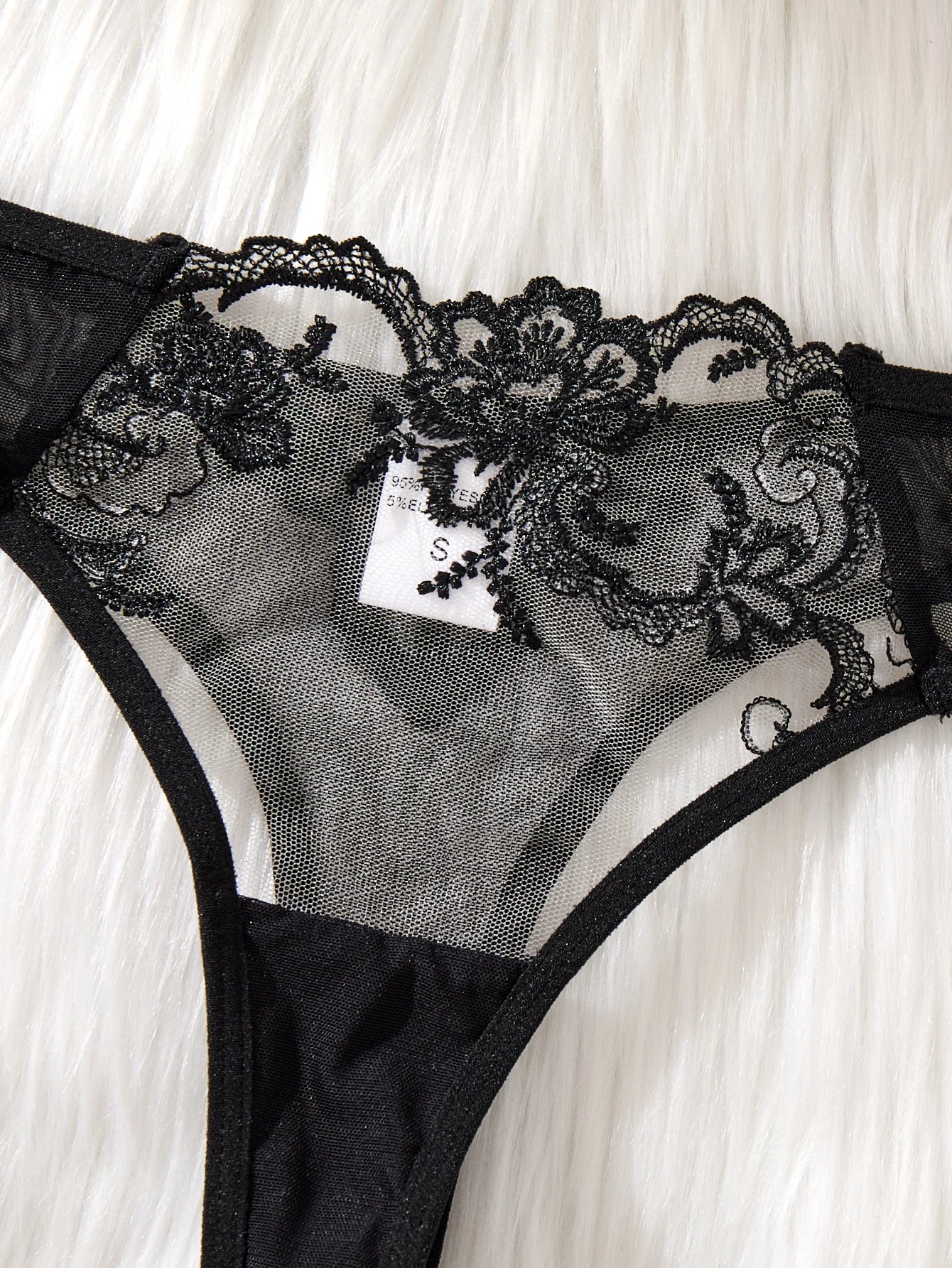 LINCARIE – Women’s Premium Essential Lingerie Piece