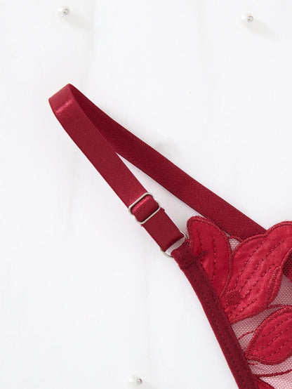 LINCARIE – Embroidered Floral Push-Up Lingerie Set