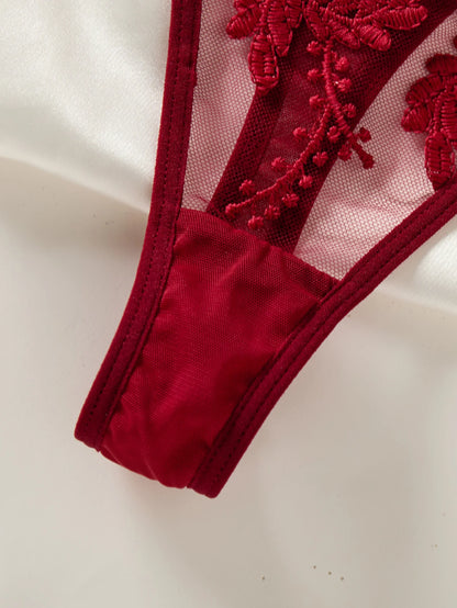 LINCARIE – Embroidered Floral Push-Up Lingerie Set