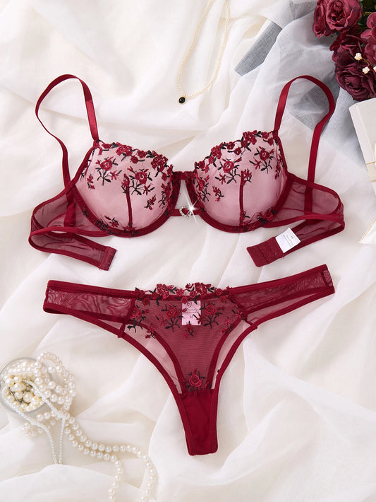 LINCARIE – Embroidered Floral Push-Up Lingerie Set