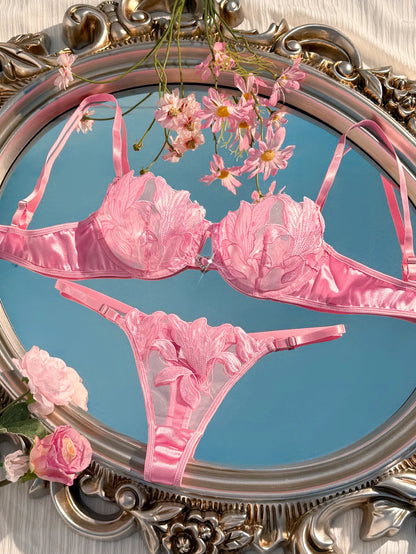 LINCARIE – Premium Women’s Lingerie Set