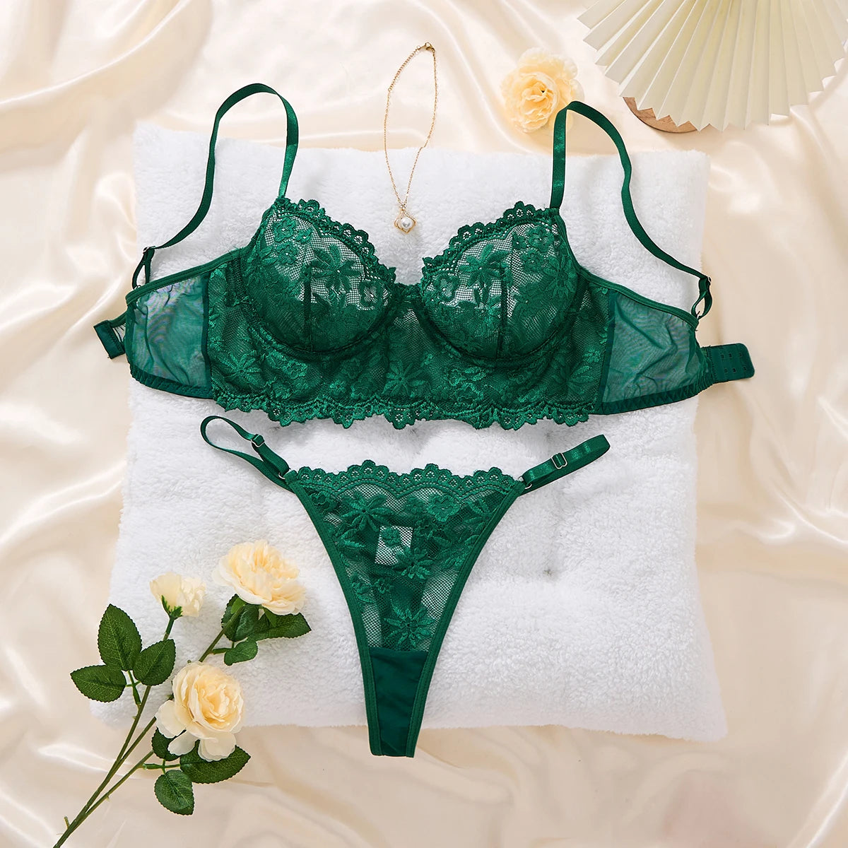 LINCARIE – Embroidered Floral Push-Up Lingerie Set